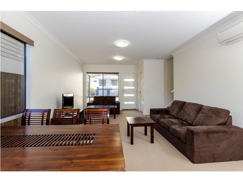 Unit 8/1-2 Ringuet Close, Glen Eden QLD 4680