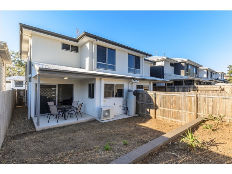 Unit 8/1-2 Ringuet Close, Glen Eden QLD 4680