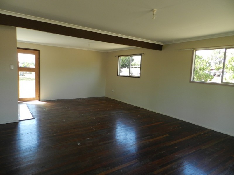 10 Thorogood Street, Ambrose QLD 4695