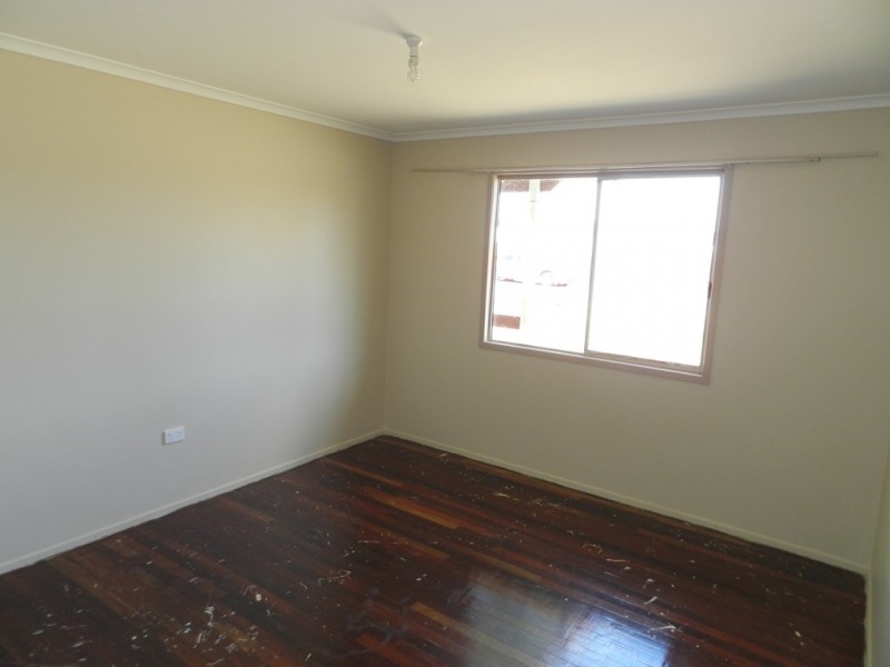 10 Thorogood Street, Ambrose QLD 4695