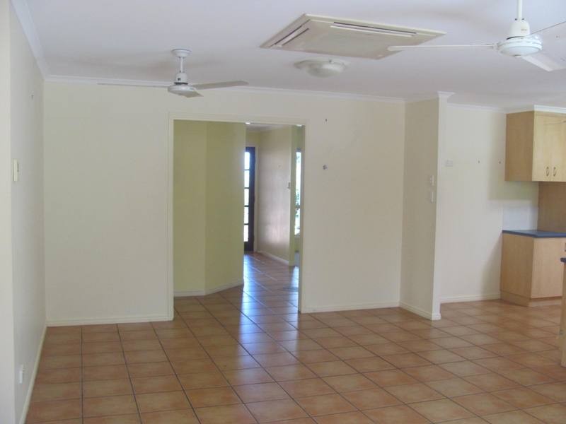 17 BEVINGTON STREET, Tannum Sands QLD 4680