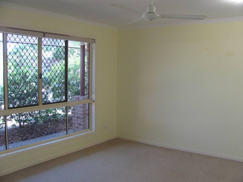 17 BEVINGTON STREET, Tannum Sands QLD 4680
