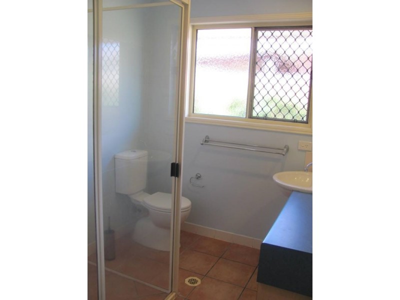 17 BEVINGTON STREET, Tannum Sands QLD 4680