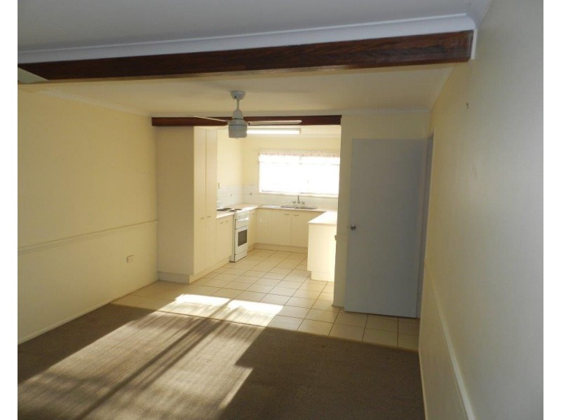 6/5 MCCANN STREET, South Gladstone QLD 4680