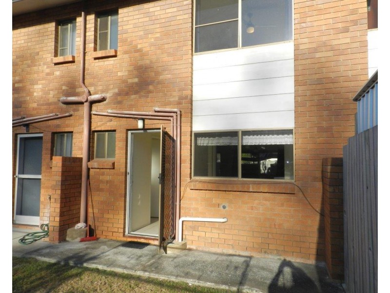 6/5 MCCANN STREET, South Gladstone QLD 4680