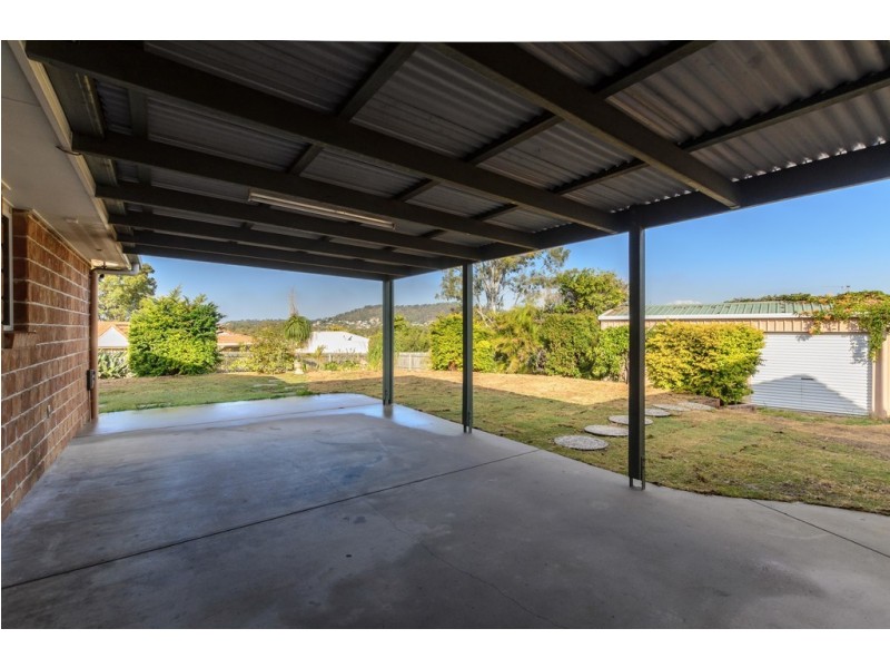 14 Craigmoor Court, New Auckland QLD 4680