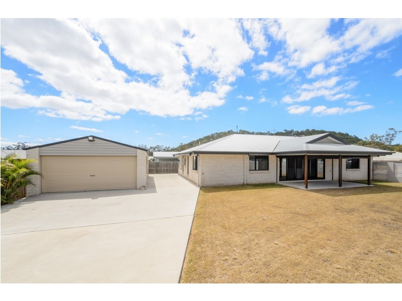17 BELLBIRD CIRCUIT, New Auckland QLD 4680