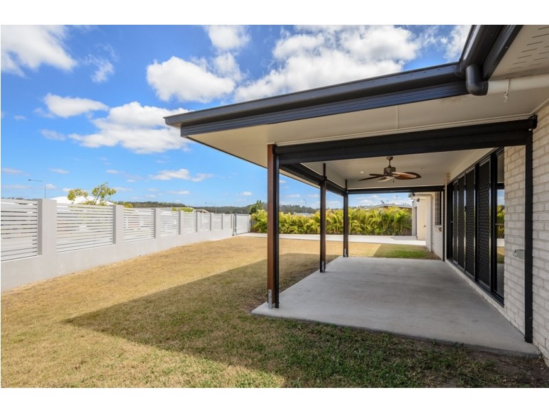 17 BELLBIRD CIRCUIT, New Auckland QLD 4680