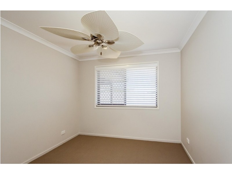 17 BELLBIRD CIRCUIT, New Auckland QLD 4680