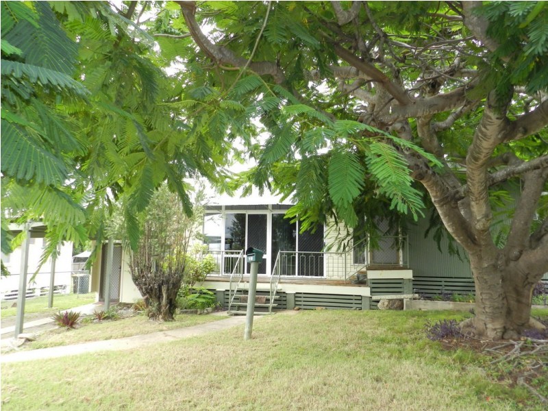 12 AILSA STREET, West Gladstone QLD 4680