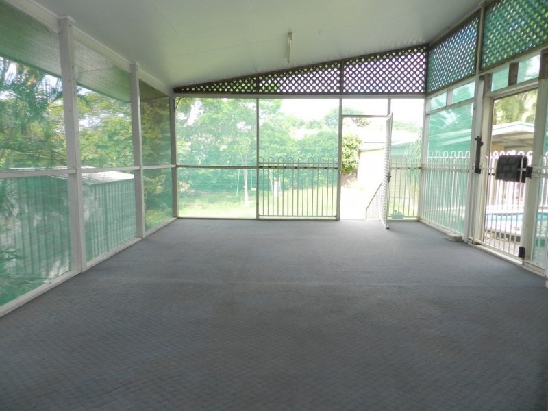 12 AILSA STREET, West Gladstone QLD 4680