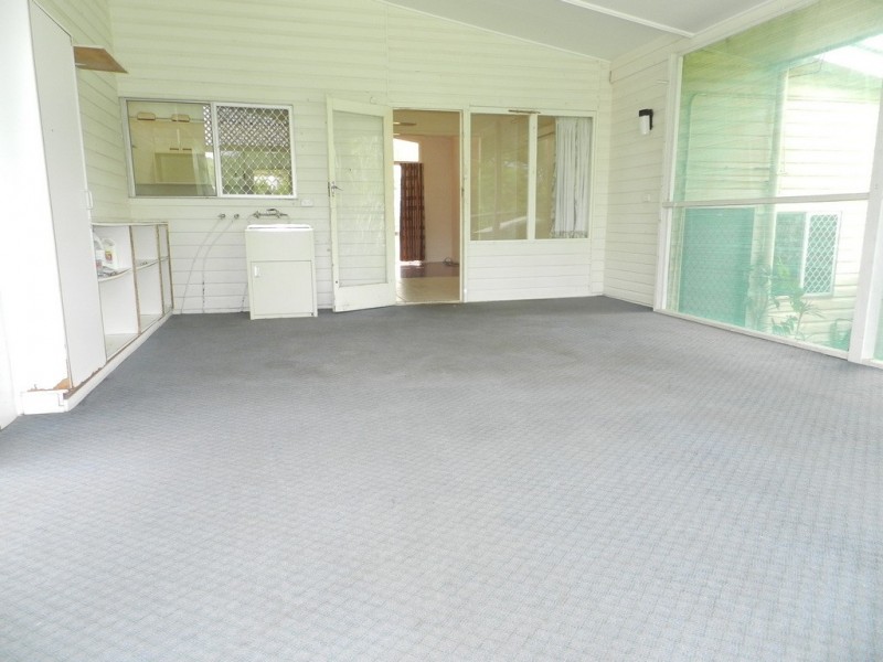 12 AILSA STREET, West Gladstone QLD 4680