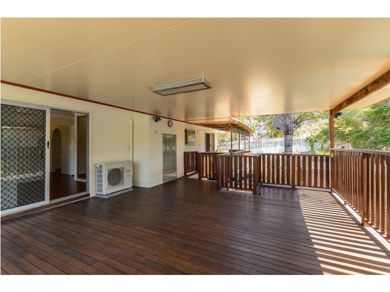 1 Banksia Street, Boyne Island QLD 4680