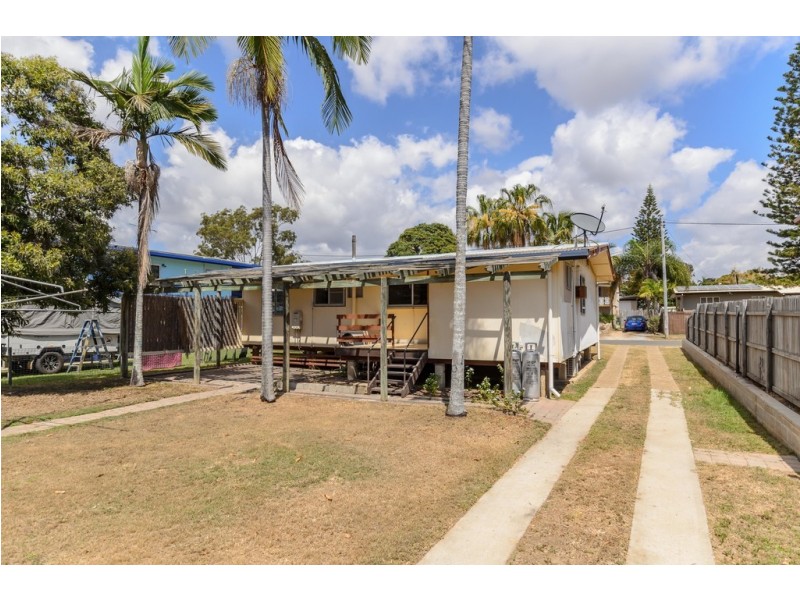 6 Wilson Street, New Auckland QLD 4680