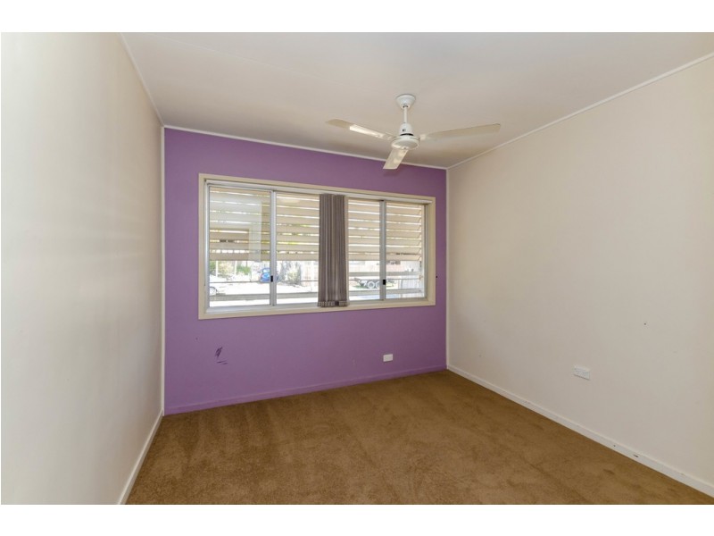 6 Wilson Street, New Auckland QLD 4680