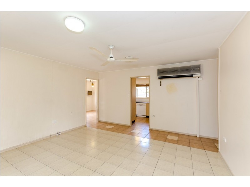 6 Wilson Street, New Auckland QLD 4680