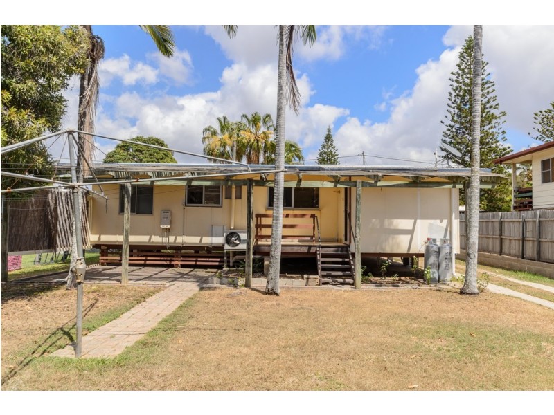 6 Wilson Street, New Auckland QLD 4680