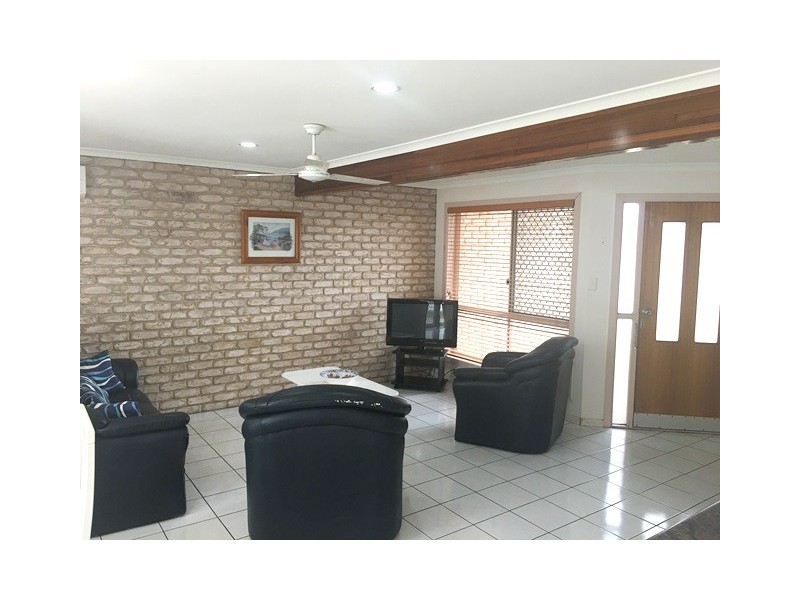 1/6 View Street, West Gladstone QLD 4680