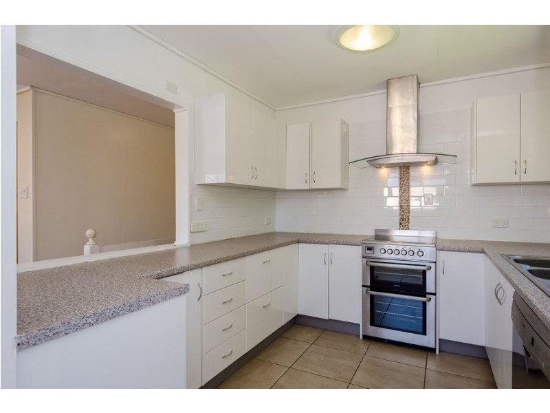 6 Potter Street, Clinton QLD 4680