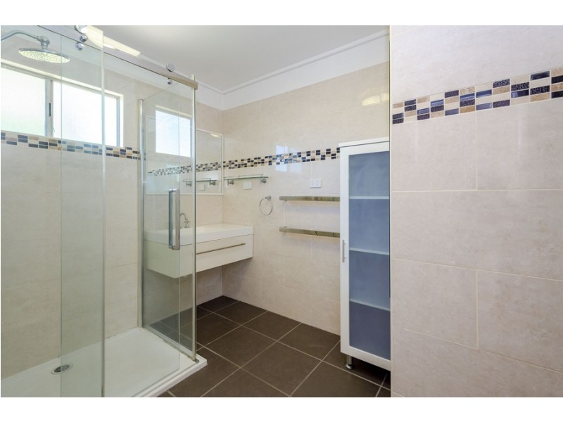 6 Potter Street, Clinton QLD 4680