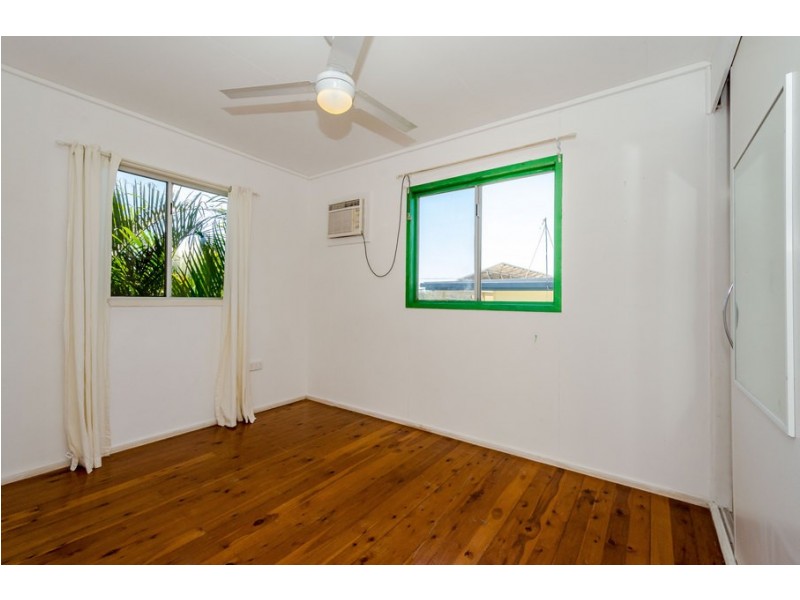 6 Potter Street, Clinton QLD 4680