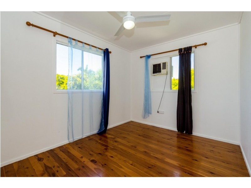 6 Potter Street, Clinton QLD 4680