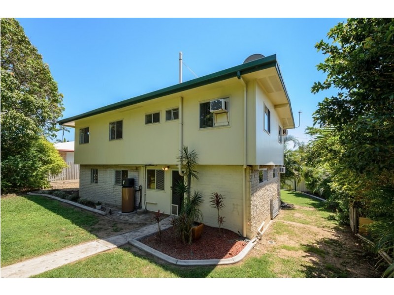 6 Potter Street, Clinton QLD 4680