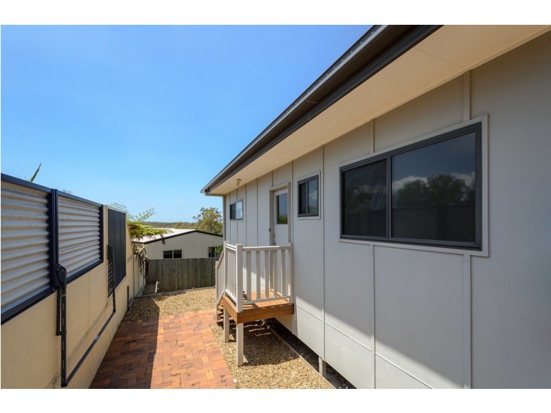 17 Panorama Court, Glen Eden QLD 4680