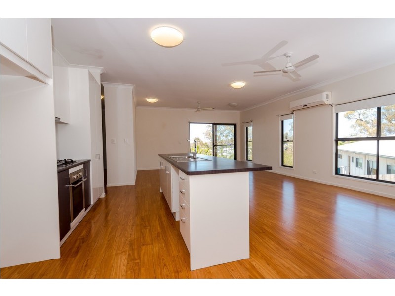 17 Panorama Court, Glen Eden QLD 4680