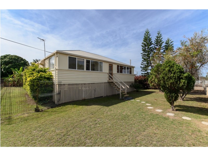 2 HERBERT STREET, Gladstone QLD 4680