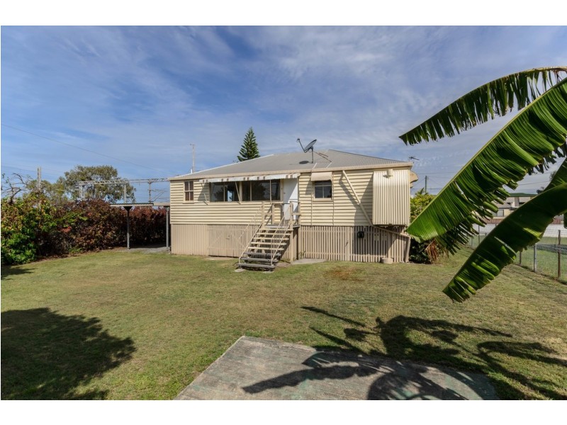 2 HERBERT STREET, Gladstone QLD 4680