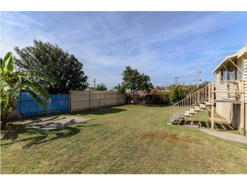 2 HERBERT STREET, Gladstone QLD 4680