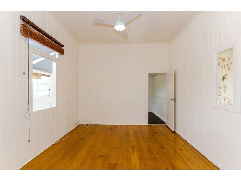 2 HERBERT STREET, Gladstone QLD 4680