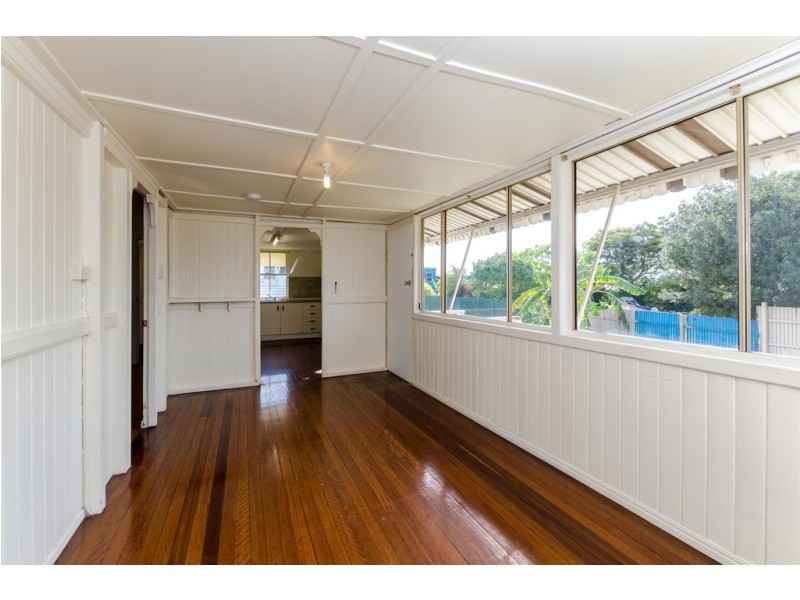 2 HERBERT STREET, Gladstone QLD 4680