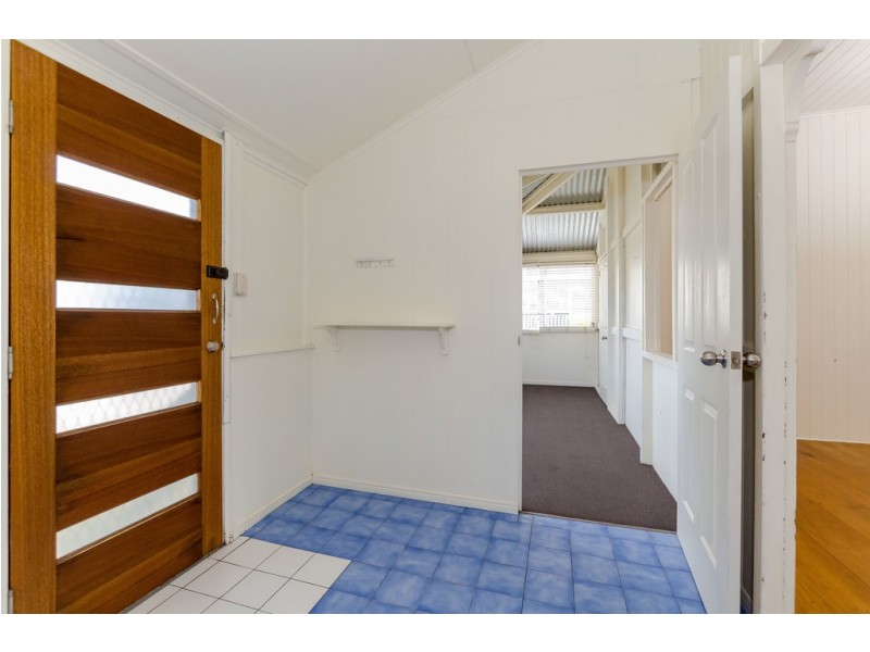 2 HERBERT STREET, Gladstone QLD 4680