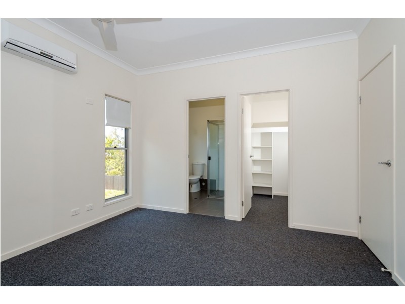 18 Panorama Court, Glen Eden QLD 4680