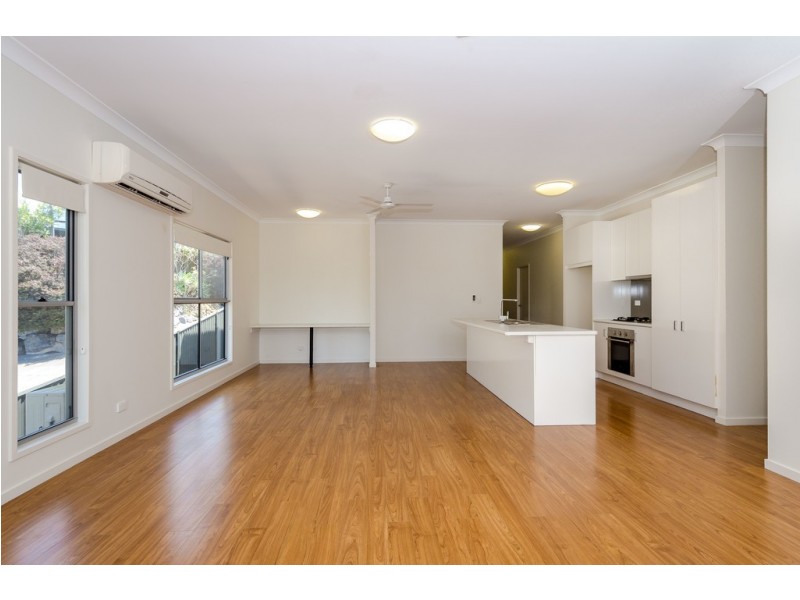 18 Panorama Court, Glen Eden QLD 4680