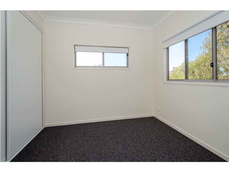 18 Panorama Court, Glen Eden QLD 4680