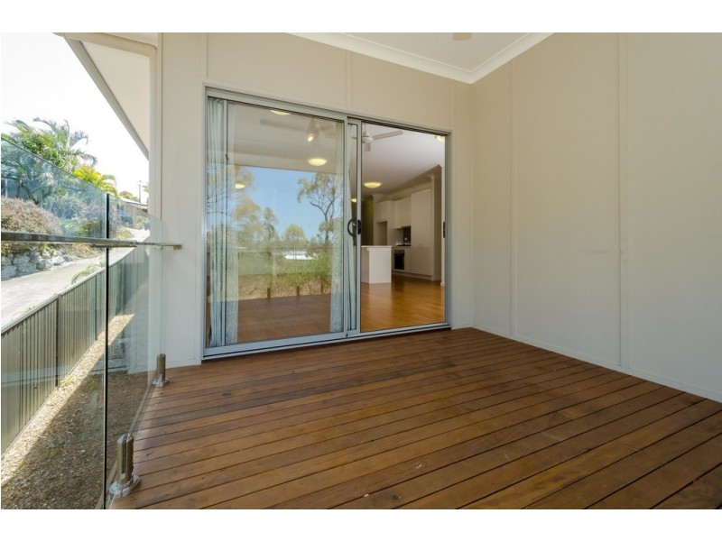 18 Panorama Court, Glen Eden QLD 4680