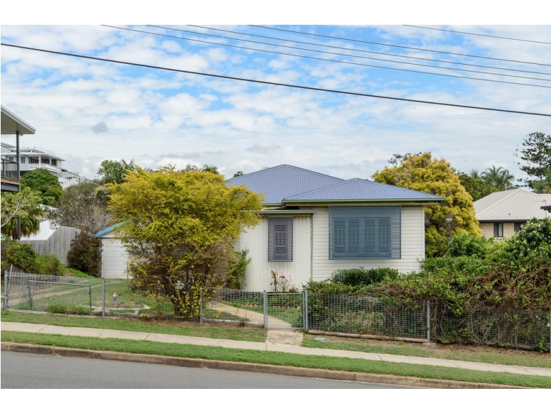 25 BOLES STREET, West Gladstone QLD 4680