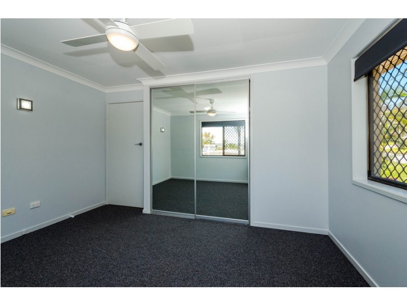 13 Holland St, West Gladstone QLD 4680