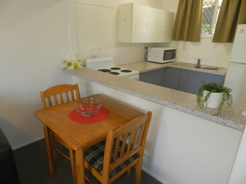 2/9 Lord St, Gladstone QLD 4680
