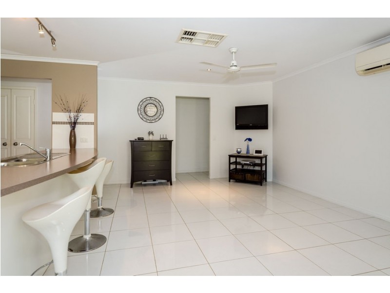 3 SOUTHERN CROSS CLOSE, Telina QLD 4680