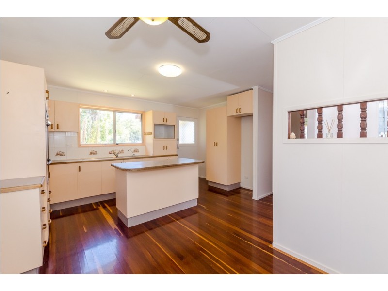 7 Harlequin Street, Toolooa QLD 4680