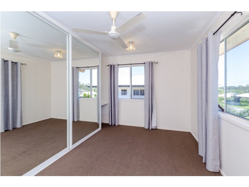 7 Harlequin Street, Toolooa QLD 4680