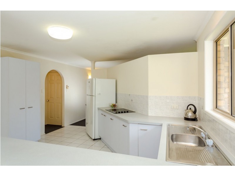 108 J HICKEY AVENUE, Clinton QLD 4680
