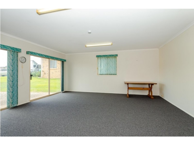 108 J HICKEY AVENUE, Clinton QLD 4680