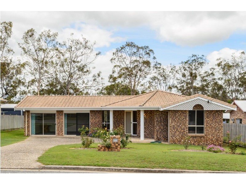 108 J HICKEY AVENUE, Clinton QLD 4680