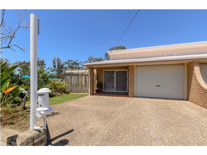 9 Beak Street, New Auckland QLD 4680