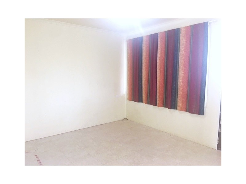 40 Robertson Road, Mount Larcom QLD 4695